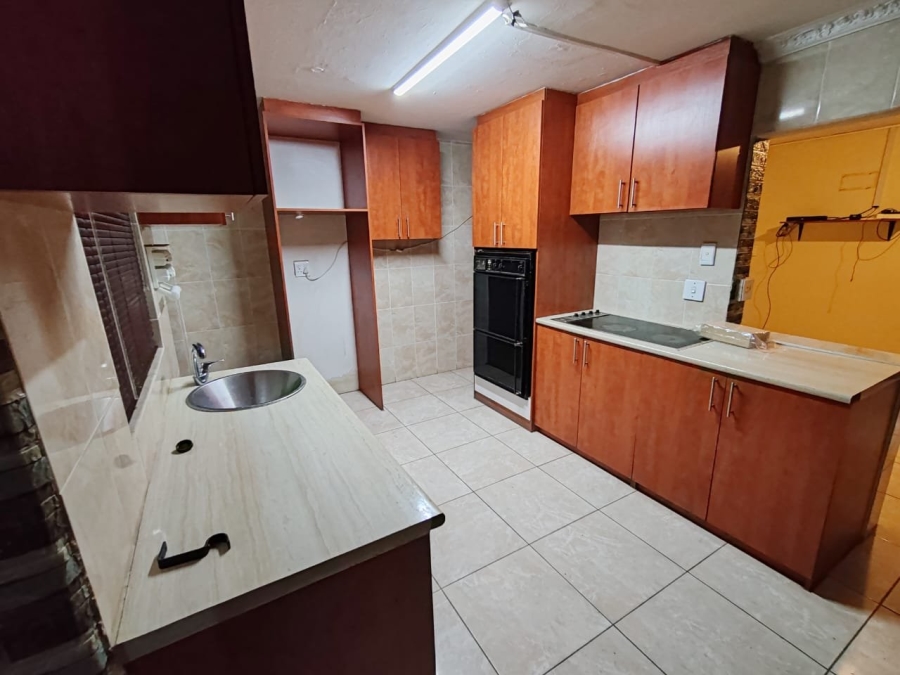 4 Bedroom Property for Sale in Eastridge Western Cape